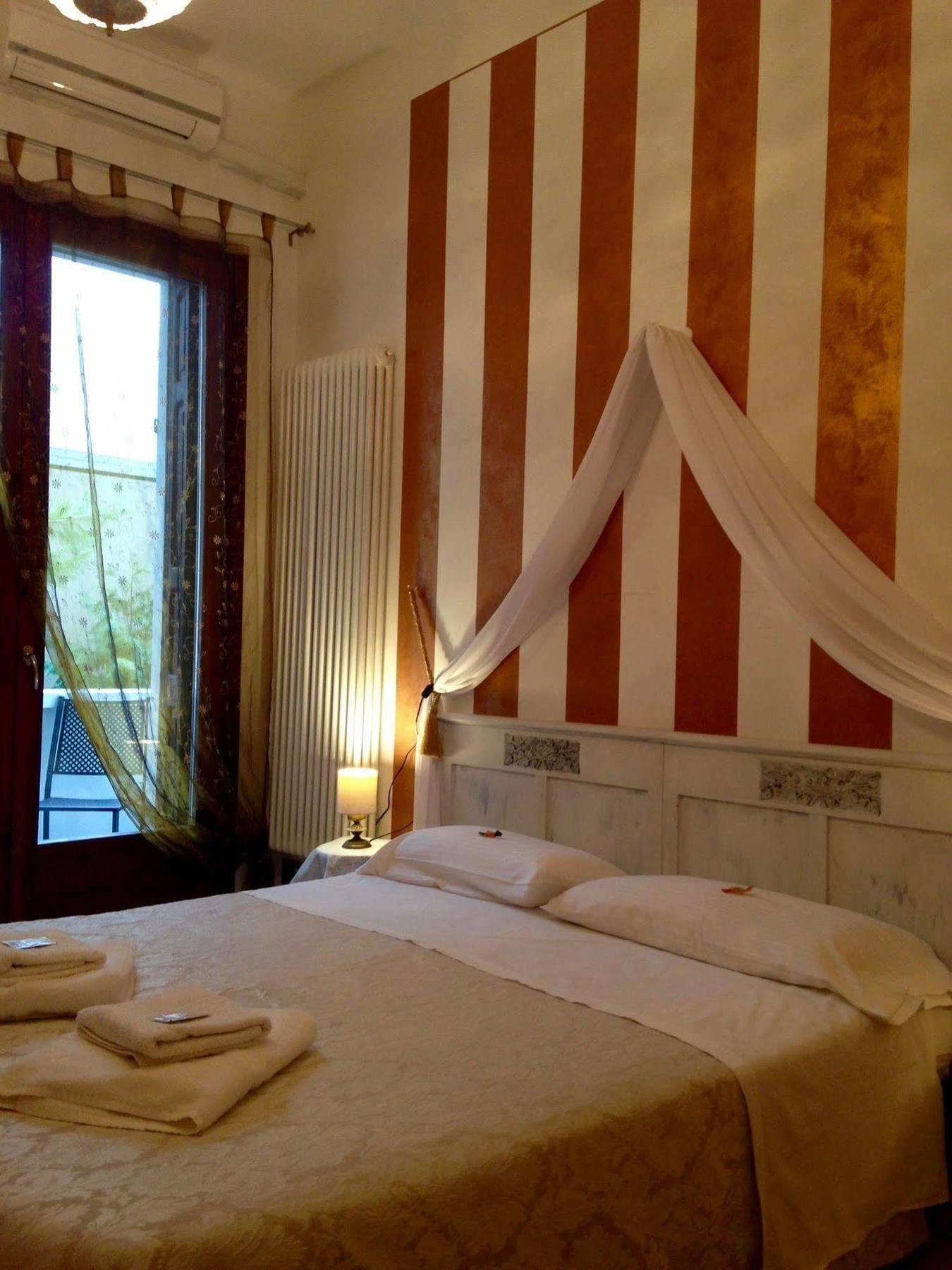 Hotel Giulietta E Romeo Werona Zewnętrze zdjęcie